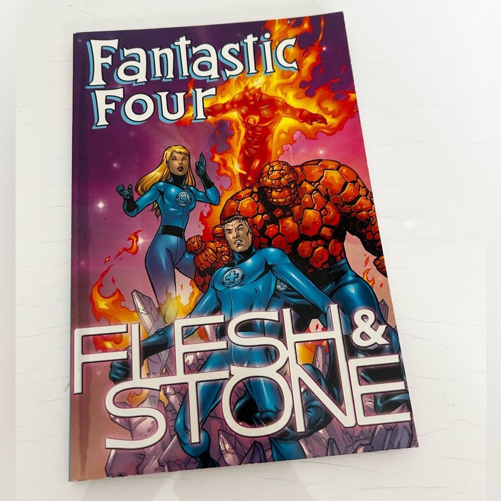 2001 Marvel Fantastic Four Flesh & Stone Comic Book Issue Collectible Comic